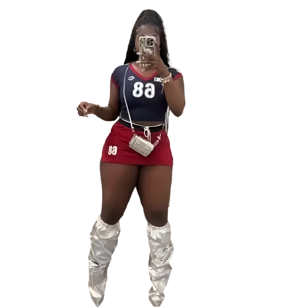 Letter print two-piece set with v-neck crop top and high-waist skirt for resort street style