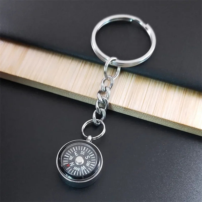 Mini Survival Compass Pendant Necklace Women Men Camping Hiking Pocket Compass for Outdoors Paracord Necklaces Jewelry N6132S08