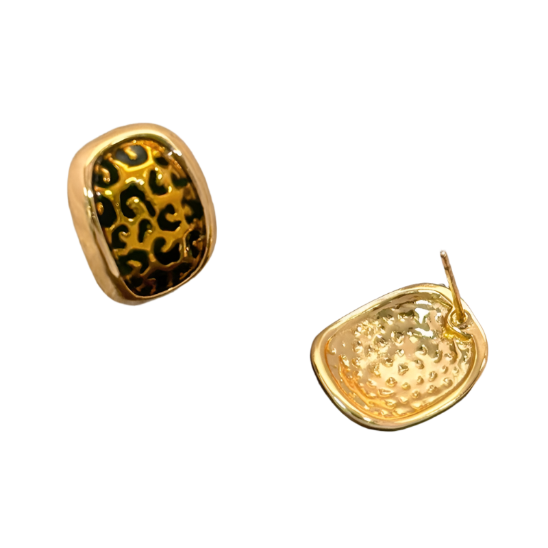 sterling silver leopard print heart stud earrings featuring geometric design and premium finish for elegant resort wear