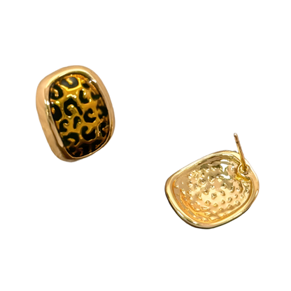 sterling silver leopard print heart stud earrings featuring geometric design and premium finish for elegant resort wear